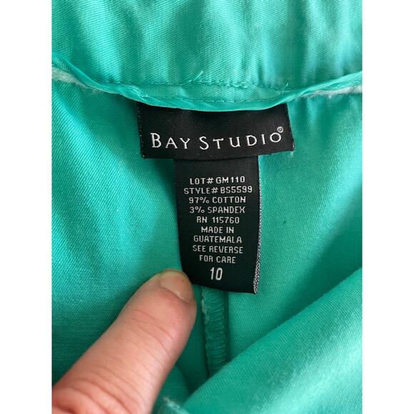 BAY STUDIO, SIZE 10, SKORT, GREEN, 5 POCKETS - Picture 5 of 5